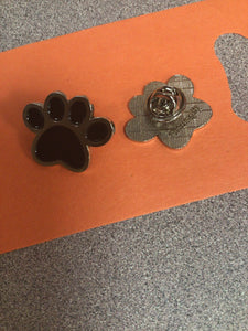 Paw print pin