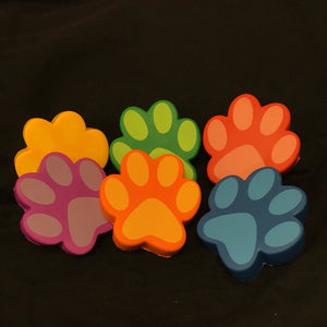 Swishy paw print